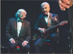  ?? ?? HISTÓRICOS. Carlos López Puccio ingresó a Les Luthiers en 1971, Jorge Maronna está desde su creación, en 1967.