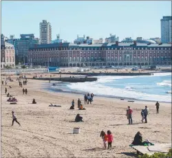  ?? TELAM ?? MAR DEL PLATA. La ocupación promedio fue del 60%