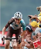  ?? Benoit Tessier / Reuters ?? Romain Bardet had more stamina than his rivals towards the finish line