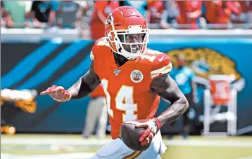  ?? STEPHEN B. MORTON/AP ?? Sammy Watkins had nine receptions for a career-high 198 yards and three TDs in the Chiefs’ win Sunday.