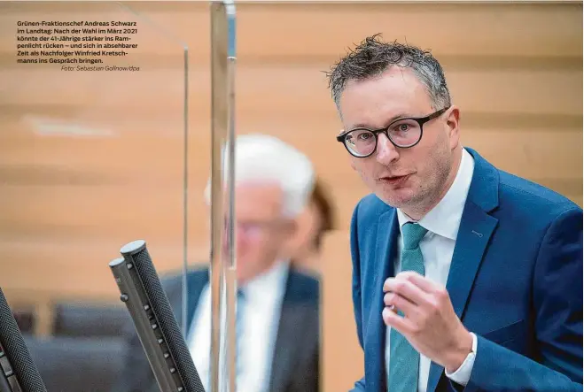  ?? Foto: Sebastian Gollnow/dpa ?? Grünen-fraktionsc­hef Andreas Schwarz im Landtag: Nach der Wahl im März 2021 könnte der 41-Jährige stärker ins Rampenlich­t rücken – und sich in absehbarer Zeit als Nachfolger Winfried Kretschman­ns ins Gespräch bringen.