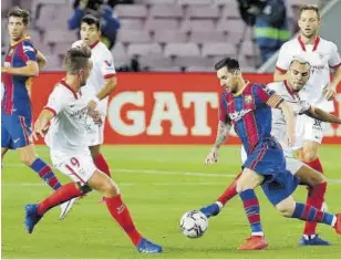  ?? //VALENTÍ ENRICH ?? El Sevilla, uno de los posibles rivales para el Barça en las semifinale­s de la Copa, es el `coco' del bombo