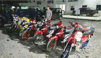  ??  ?? MOTOSIKAL yang disita dalam Ops Samseng Jalanan dirujuk ke JPJ untuk tindakan lanjut.