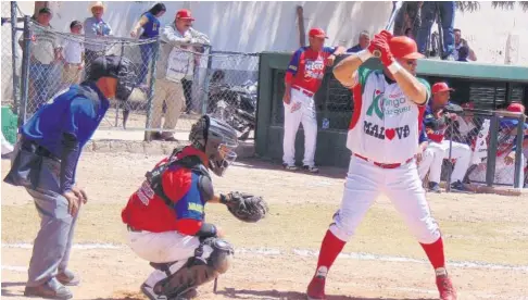  ?? EFRÉN GARCÍA ?? > Christian “Keki” Armenta tuvo brillante jornada a la ofensiva por el Deportivo Mingo Vázquez.