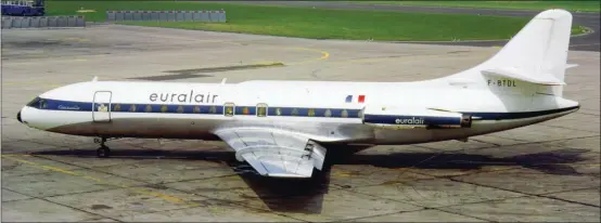  ?? Dr/Coll. JaCques Guillem ?? Euralair exploita trois Caravelle VIR de novembre 1971 à juin 1980. La F-BTDL est vue à sa base du Bourget le 31 juillet 1973.