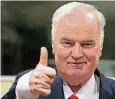  ??  ?? Zynisch bis zum Schluss: Ratko Mladic (74) gestern vor Gericht.