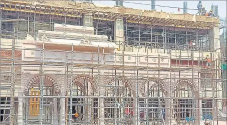  ?? HT PHOTO ?? Main complex of the Kashi Vishwanath Temple coming up as KV corridor project taking shape.