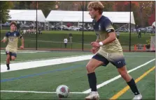  ?? MIKE CABREY — MEDIANEWS GROUP ?? La Salle’s Seth Michalak (11) controls the ball near the sideline during a PIAA-4A first round game against Council Rock South.