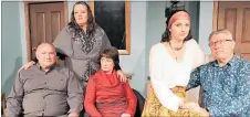  ?? PHOTO/ MADELEINE HOWARD ?? The cast of The Death of Me, on at the Waipukurau Little Theatre.