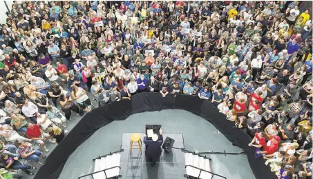  ?? Mike Cardew / Akron Beacon Journal ?? Sen. Bernie Sanders campaigns for Hillary Clinton at a rally at Kent State: “This is not the time for a protest vote,” he says.