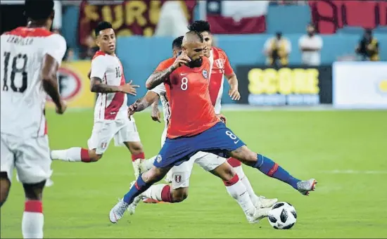  ?? STEVE MITCHELL / REUTERS ?? Reincident. Arturo Vidal és un assidu de les polèmiques sorgides del ciberespai