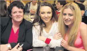  ??  ?? Emma Keogh, Rebecca Proctor, Tierna Keogh having a good time at the quiz.