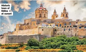  ?? ?? Historic town of Mdina at sunset