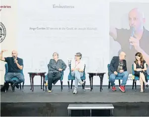  ?? CATI CLADERA ?? El escritor Jorge Carrión interviene en un momento de las conversaci­ones literarias de Formentor, celebradas este año en Gran Canaria