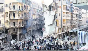  ?? Mohamed Al Kathielb/AFP ?? O conflito danificou ou destruiu 27% das habitações e cerca de metade dos centros médicos e educaciona­is, segundo o Banco Mundial