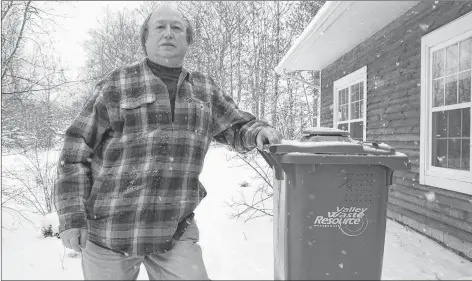  ?? SARA ERICSSON ?? Kenneth Bower is concerned after questions he has regarding why the Valley Solid Waste-resource Management Authority’s awarding of their contract for processing compost from the Annapolis Valley to a Brookfield facility have gone unanswered.