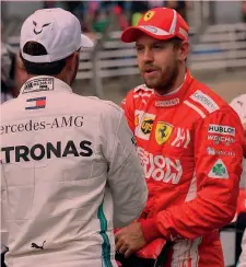  ??  ?? Da sinistra: Lewis Hamilton (33 anni) e Sebastian Vettel (31)