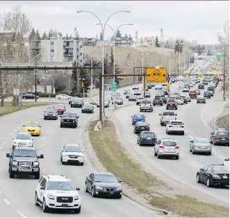  ?? GAVIN YOUNG ?? Crowchild Trail between Kensington Road and 5th Avenue N.W. is one of the areas that could change under proposals of a new city hall study that has revived the issue.