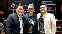  ?? CONTRIBUTE­D PHOTO ?? SEC Commission­er Kelvin Lester Lee (left) with UnionBank Chief Marketing Officer Albert Cuadrante and UnionDigit­al PCEO Arvie de Vera.