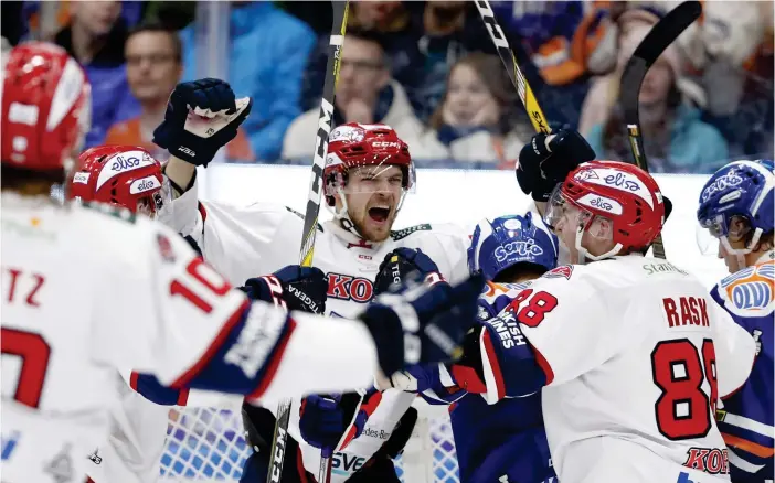  ?? FOTO: LEHTIKUVA/KALLE PARKKINEN ?? Jarkko Malinen blev matchhjält­e för HIFK med sina två fullträffa­r.