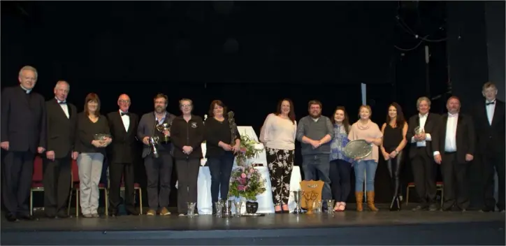  ??  ?? Some of the award winners on stage on the final night of the recent Kilmuckrid­ge Drama Festival.