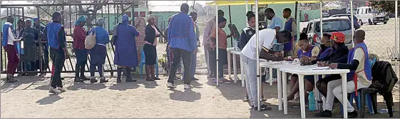  ?? (Pic: Mhlonishwa Motsa) ?? Voters waiting for their opportunit­y to vote. A similar exercise is expected to draw the participat­ion of candidates backed by political formations next year. This is not to suggest the voters in the picture are related to the article.