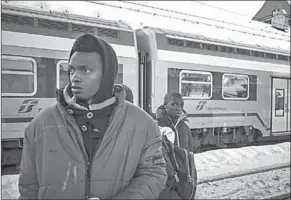  ??  ?? Migrants are returned to Turin after trying to cross from Italy into France by train.
(Photo: Getty Images)