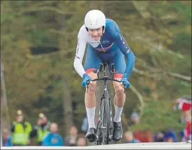  ?? FOTO: AP ?? Chris Froome perdió más de lo esperado en la ascensión final y terminó tercero