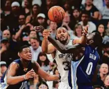  ?? AP ?? San Antonio Spurs’ Boris Diaw (centre) and Memphis Grizzlies JaMychal Green (right) vie for the ball during the first half in Game 2 of a first-round NBA play-off series.