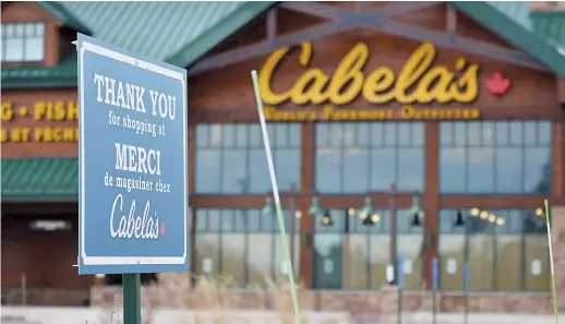  ??  ?? Le magasin de chasse et pêche Cabela’s a fermé ses portes, jeudi, à Moncton. - Acadie Nouvelle: Jean-Marc Doiron