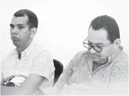  ?? CÉSAR BOLÍVAR ?? Recer Lee Pérez junto a su bogado Diego Muñetón.