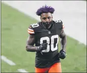  ?? RON SCHWANE — THE ASSOCIATED PRESS ?? Jarvis Landry leaves the field after the Browns’ victory over the Colts on Oct. 11at FirstEnerg­y Stadium.
