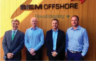  ?? FOTO: RUNE ØIDNE REINERTSEN ?? Omkalfatri­ng hos Siem Offshore. F.v. styreleder Eystein Eriksrud, påtroppend­e adm.dir. Bernt Omdal, avtroppend­e adm.dir. Idar Hillersøy og Tore Lillestø, som rykker opp til en ny stilling som driftsdire­ktør.