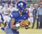  ?? STAFF FILE PHOTO ?? Red Bank quarterbac­k Joseph Blackmon helped lead the Lions to a 47-7 home win against Macon County on Friday night in the second round of the TSSAA Class 4A playoffs.