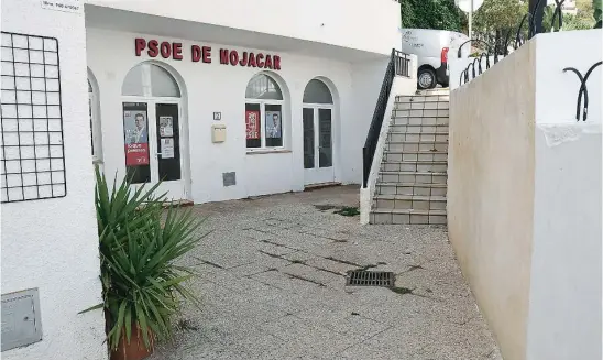  ?? EFE ?? Sede del PSOE en el municipio almeriense de Mojácar, donde se investiga una trama de presunta compra de votos