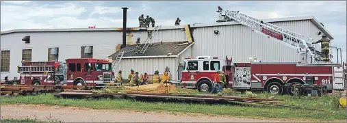  ?? COLIN MACLEAN/JOURNAL PIONEER ?? Summerside firefighte­rs were called to Livingston Steel on Ottawa Street Friday afternoon.