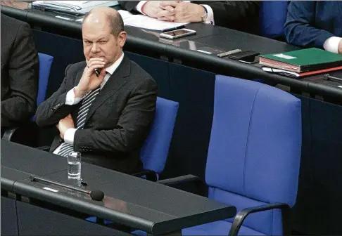  ?? FOTO: OMER MESSINGER/IMAGO ?? Macht sich unter seinen Kollegen im Kabinett nicht nur Freunde: Bundesfina­nzminister Olaf Scholz (SPD).