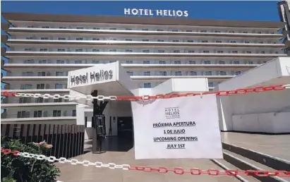  ?? Foto: Ángel García ?? Die meisten Hotels in Benidorm öffnen erst im Juli – wenn überhaupt.