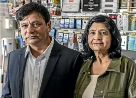  ?? CHRISTEL YARDLEY/STUFF ?? Manish Thakkar recently had to fly home from Amsterdam because of a robbery with a knife at his store, SuperValue Parkwood, Hamilton. Wife Rupali says it makes finding staff hard.