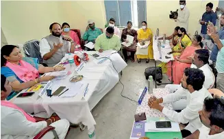  ?? — BY ARRANGEMEN­T ?? Telangana Pradesh Congress Committee president N. Uttam Kumar Reddy addresses media in Huzurnagar Municipal Council meeting in Hyderabad on Monday.