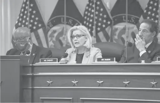  ?? J. SCOTT APPLEWHITE/AP ?? Rep. Liz Cheney, R-wyo., vice chair of the House panel investigat­ing the Jan. 6 U.S. Capitol insurrecti­on, is flanked by Chairman Bennie Thompson, D-miss., left, and Rep. Jamie Raskin, D-MD.