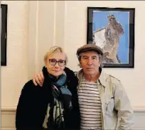  ??  ?? Gérard Sendra et Elisabeth Pissarro, maire-adjointe