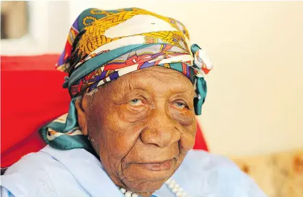  ?? — THE ASSOCIATED PRESS FILES ?? The world’s oldest person, Violet Brown, 117, poses at her home in Jamaica in April. Researcher­s at McGill University believe the human maximum lifespan may continue to rise.