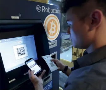  ??  ?? In most Western cities, you can find bitcoin ATMs, from which you can buy bitcoins and pay with ordinary credit cards. In some ATMs, the digital coins can also be sold again.