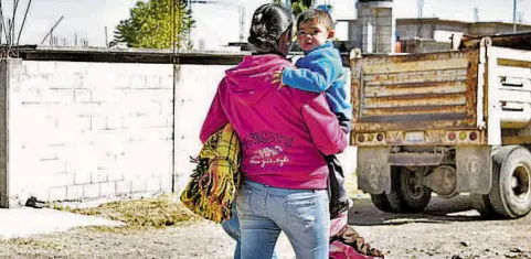  ??  ?? Este año espera concretar la Sagarpa en el estado un recurso importante en beneficio de mujeres productora­s del campo. Fotos: Archivo