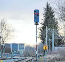  ?? FOTO: KSC ?? Das Signal auf dem Bahnhof Riedlingen steht auf rot.