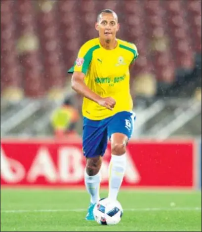  ?? ISITHOMBE NGABE: BACKPAGEPI­X ?? YISITOBHA seMamelodi Sundowns uWayne Arendse okubanjwe umoya ngaso ukudlala komqoka wamaqoqo weCaf Champions League neTunis Esperance ngoLwesith­athu ebusuku eTunisia.