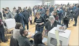  ?? SERGI ALCÁZAR BADIA / ARCHIVO ?? Más de dos millones de personas votaron el 9 de noviembre del 2014