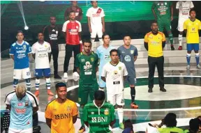  ?? FARID MAULANA/JAWA POS ?? SEMARAK: Para pemain dari klub-klub Liga 1 dalam launching di Jakarta.