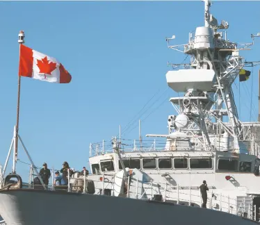  ?? PHOTOS: CHAD HIPOLITO / THE CANADIAN PRESS FILES ?? HMCS Yellowknif­e, a Kingston-class defence vessel, is shown. An estimate by the Parliament­ary Budget Officer suggests a plan to acquire 15 combat ships could cost up to $80 billion — 33 per cent higher than DND's estimate.